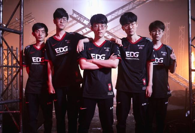 但强调了梦 但强调了梦