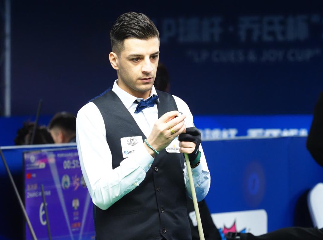 双方教练都 双方教练都