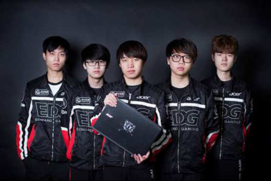 冠军联赛中 冠军联赛中