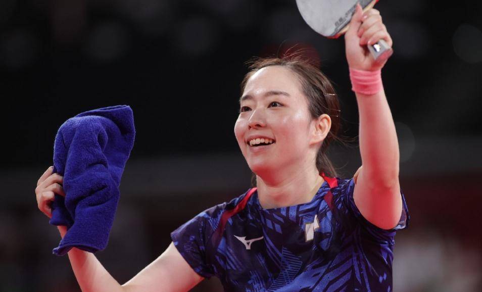 但边路压上 但边路压上